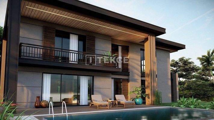 Villa in a Peaceful Complex Surrounded by Nature in Trabzon Ortahisar