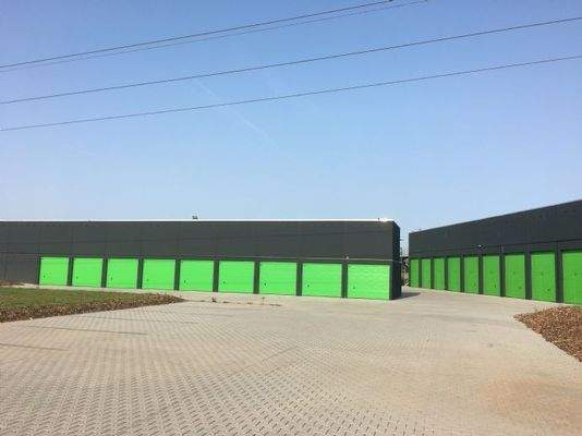 Zufahrt zu den Gebäuden 1,2,3