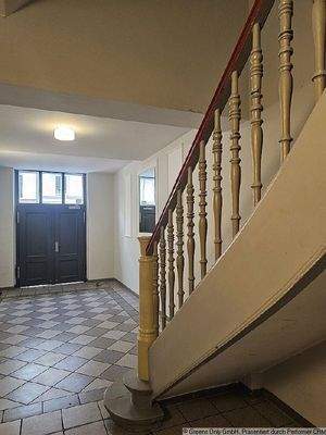 Treppenhaus im Entree