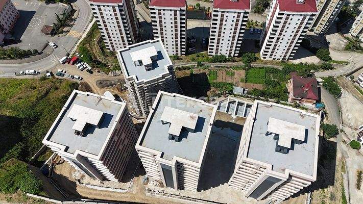 Furnished Flats in Yıldızlı Akcaabat with Sea View