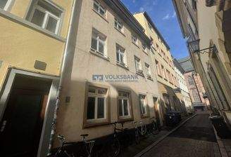  Hausansicht mit Blick zur Heiliggeist Kirche