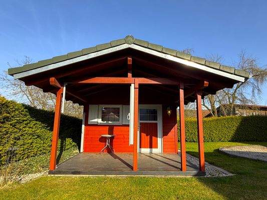 Gartenhaus mit Veranda
