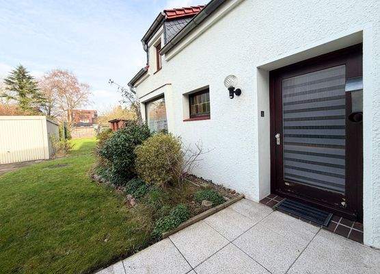 27 Eingang Gästehaus