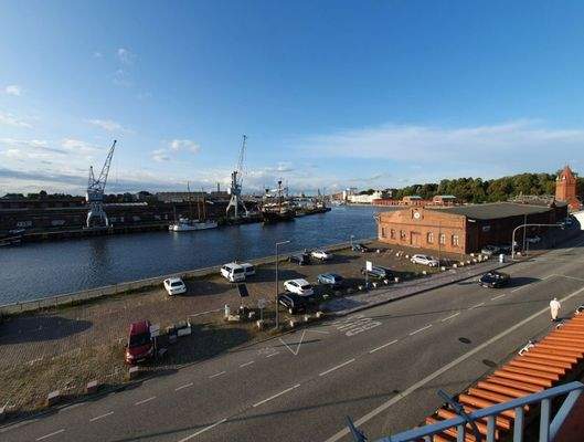 Ausblick auf den Kanal.jpg