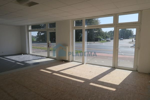 077.02-Schaufenster Ansicht 2