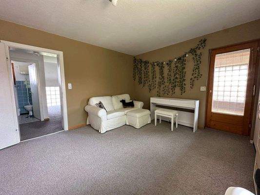 22 Zimmer III OG.jpg