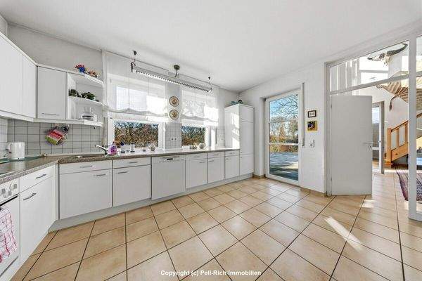 Küche EG (Hauptwohnung)