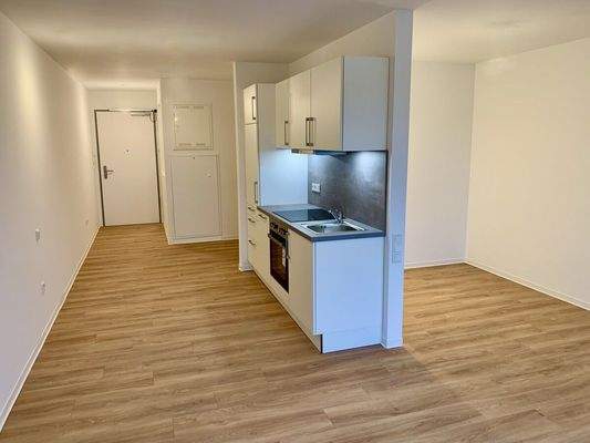 26. Whg 32, 1-Zimmer-Whg, Wohnzimmer, Küche 2