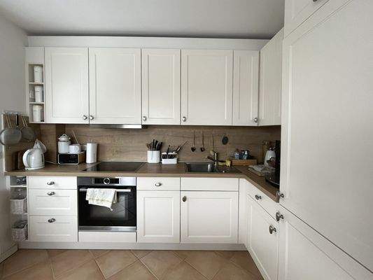 Gepflegte Einbauküche