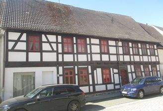 Straßenansicht