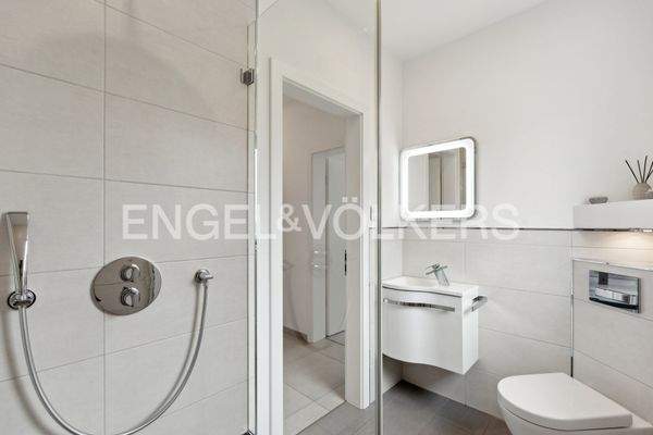 EV - Duschbad im Erdgeschoss