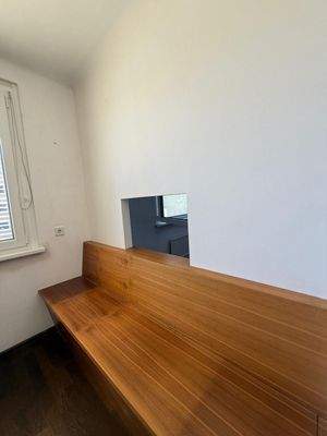 Bd2be6e9-f7ff-48e1-a