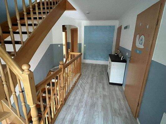Flur oben.JPG