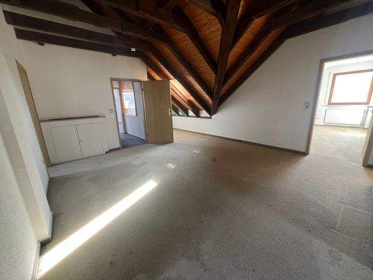 Wohnbereich (Dachgeschoss).jpg