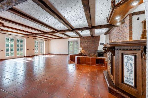 DI - Forbes Global Properties