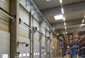 Logistikhalle Verladerampe