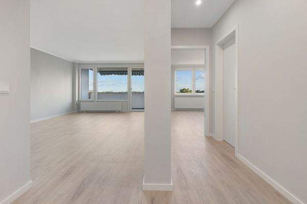 Wohnzimmer Ansicht 1