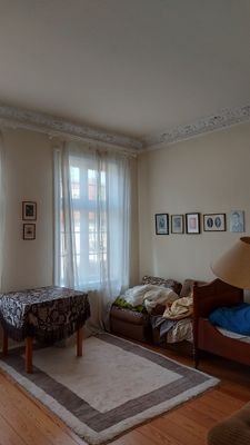Villa Obergeschoss Schlafzimmer 1.jpg