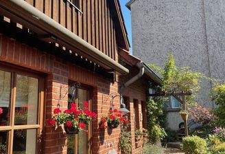 Hausansicht -Gartenseite (5)