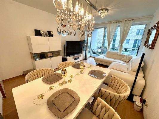 FS7 Wohnzimmer Bild 2.jpeg