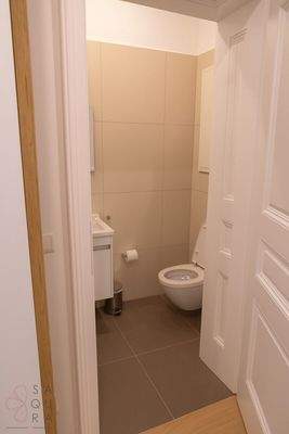 Image Oct 9, 2025, 01_25_18 AM