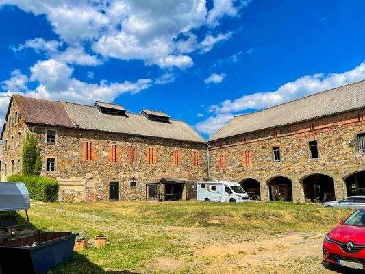 Ost- und Nordflügel