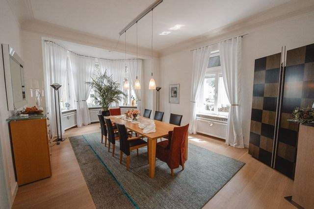 Historische Stadtvilla mit park&auml;hnlichem Grundst&uuml;ck in erstklassiger Innenstadtlage von Mayen