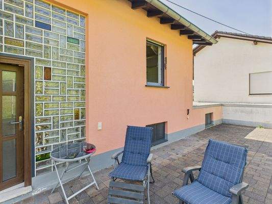 CAM01223G0-PR0148-STILL025