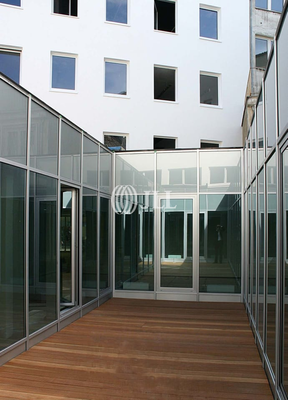 JLL - Hof