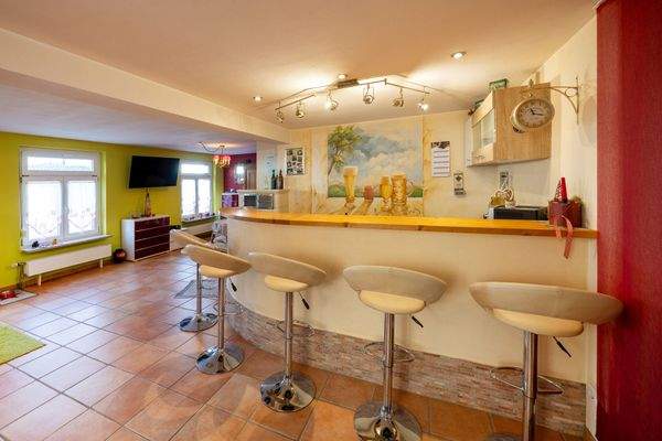 Hobbyraum Bar / Theke EG