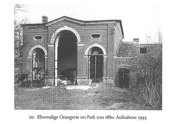 Orangerie Front