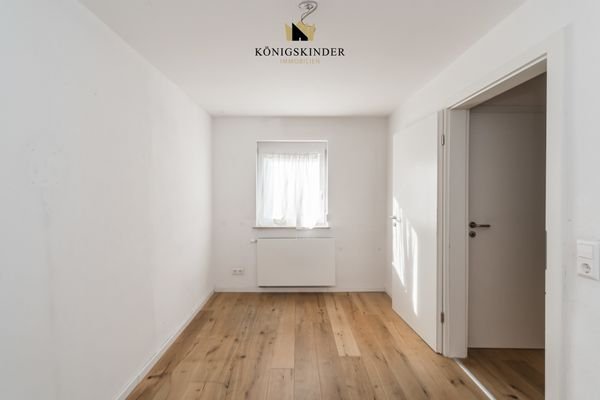 Zimmer 1 OG