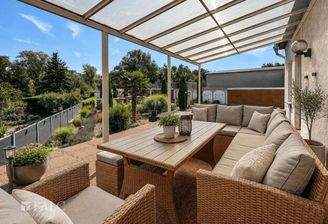 überdachte Terrasse