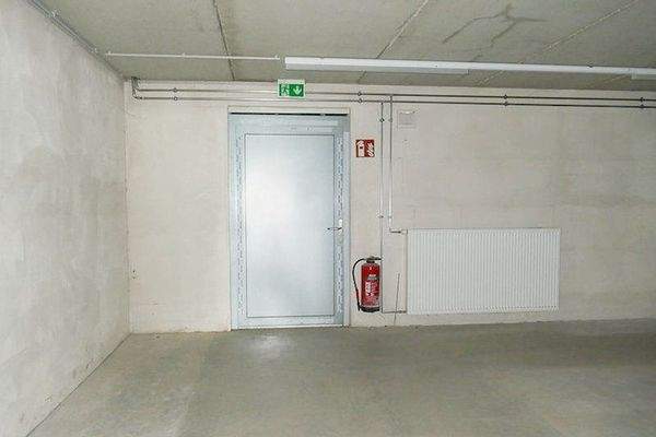 Halle 2 Lager Bild 1