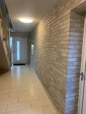 Eingangsbereich Flur.jpg