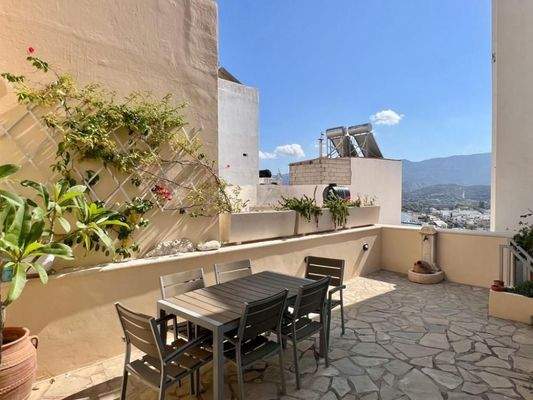 Kreta, Sitia: Steinstadthaus mit Terrasse zu verkaufen