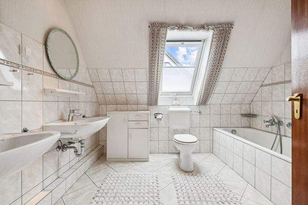 Vollbad Obergeschoss