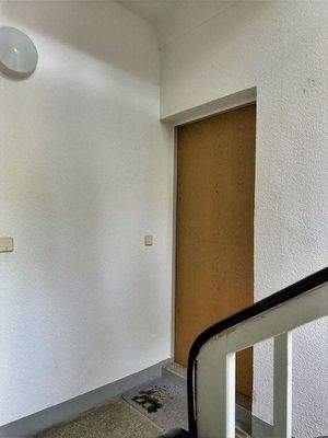 Treppenhaus/vor der Wohnung
