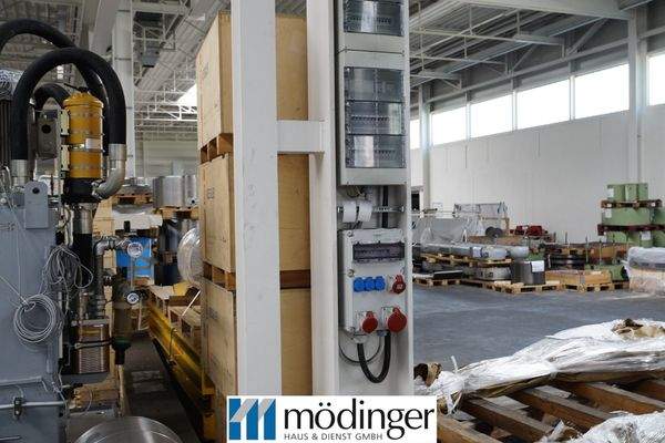 Moderne_Stromleitungen