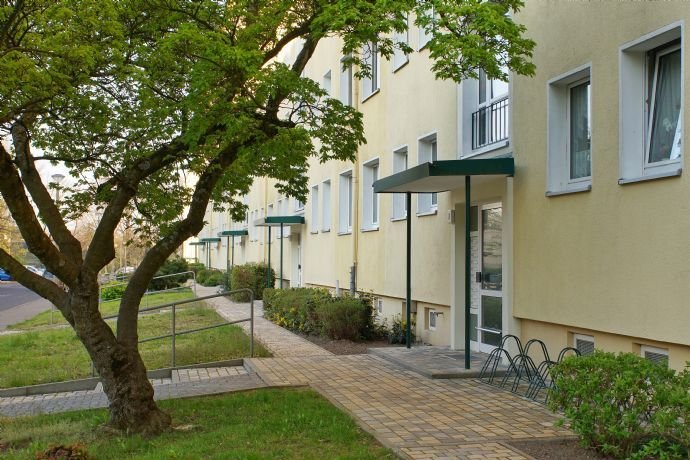 Schöne 3 Raumwohnung in der Röderstraße mit Balkon