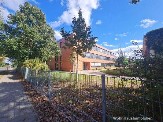 Grundschule ca. 1,7 km entfernt