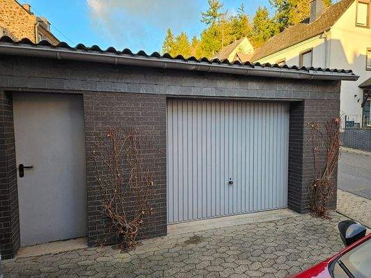 Garage + Geräteraum