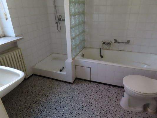 26 Sanitäranlagen.JPG