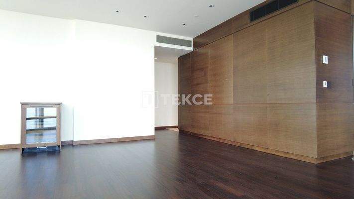 Burj Khalifa Apartment with 2-Year Payment Plan in Dubai