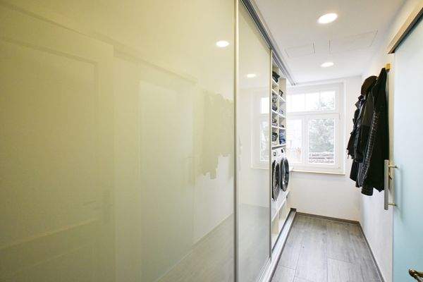 Waschraum - Ankleide EG