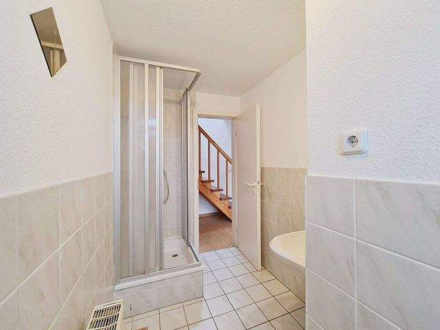 Günstig & gemütlich! Kleine Maisonette Wohnung mit Einbauküche - Foto 4
