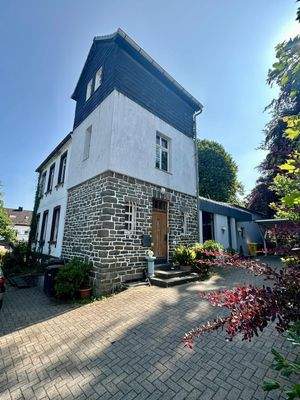 Altbau-Außenansicht