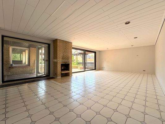 geräumiger Wohnbereich