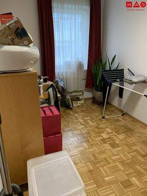 Kinderzimmer / Esszimmer / Büro