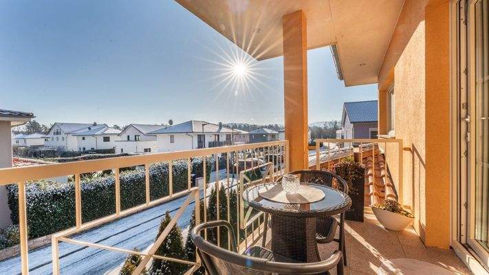 Balkon/Eingangsbereich Einliegerwohnung im Obergeschoss